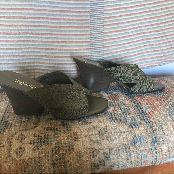 VTG Yves Saint Laurent Green Wedge Heels Size 9 - Picture 2 of 7